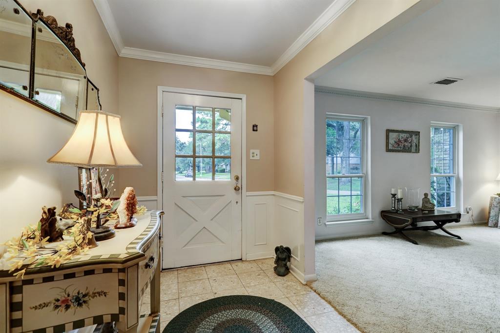 2318 Pomeran Drive