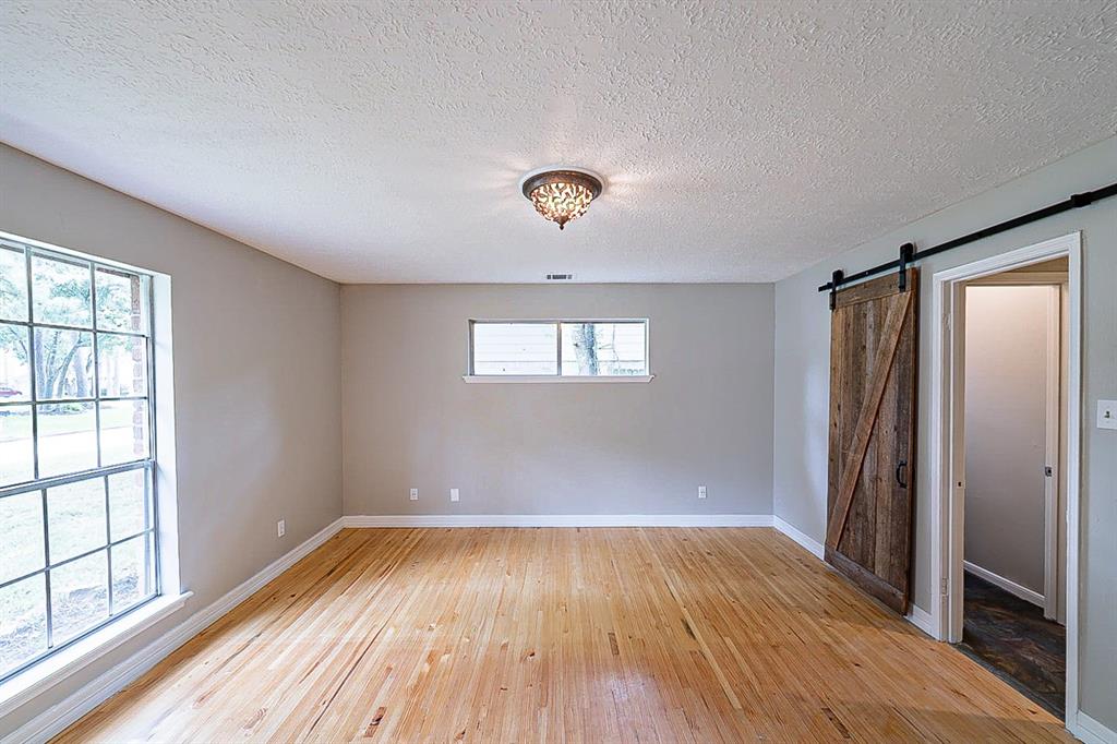 5222 2 Woodville Lane, Spring, Texas 77379, 5 Bedrooms Bedrooms, 5 Rooms Rooms,2 BathroomsBathrooms,Single-family,For Sale,Woodville,78951491