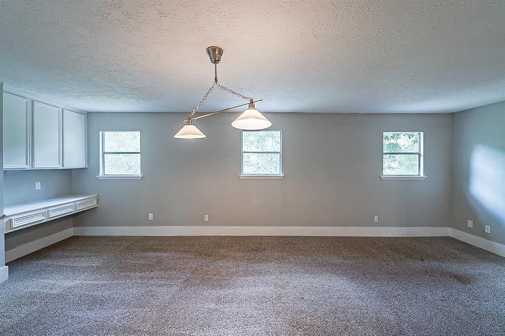 5222 2 Woodville Lane, Spring, Texas 77379, 5 Bedrooms Bedrooms, 5 Rooms Rooms,2 BathroomsBathrooms,Single-family,For Sale,Woodville,78951491