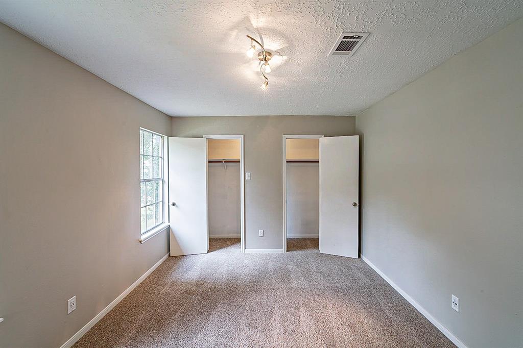 5222 2 Woodville Lane, Spring, Texas 77379, 5 Bedrooms Bedrooms, 5 Rooms Rooms,2 BathroomsBathrooms,Single-family,For Sale,Woodville,78951491