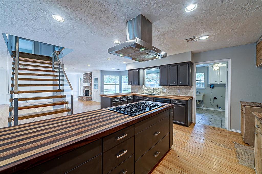 5222 2 Woodville Lane, Spring, Texas 77379, 5 Bedrooms Bedrooms, 5 Rooms Rooms,2 BathroomsBathrooms,Single-family,For Sale,Woodville,78951491