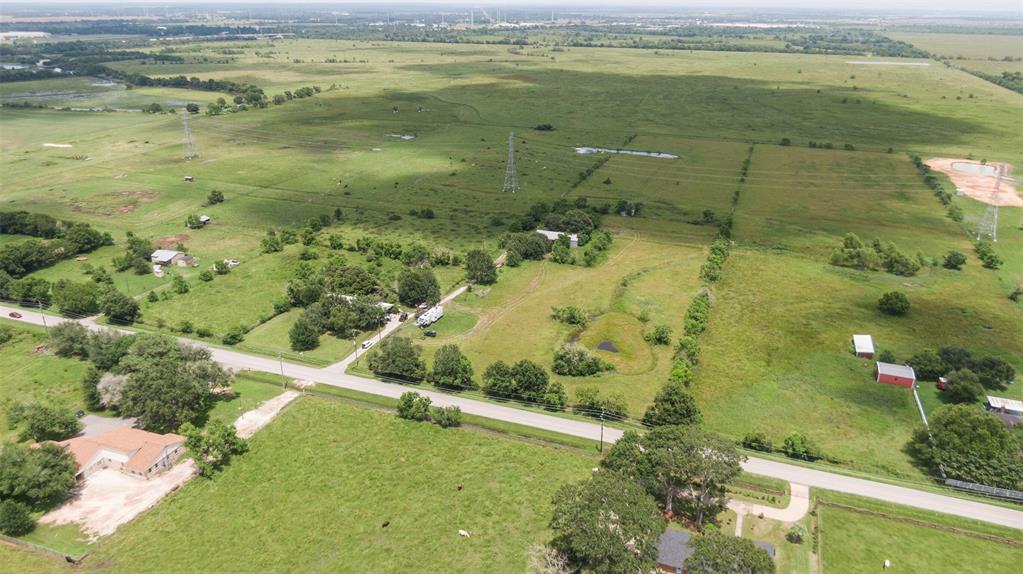 16610 1 Warren Ranch Road, Hockley, Texas 77447, 3 Bedrooms Bedrooms, 5 Rooms Rooms,2 BathroomsBathrooms,Country Homes/acreage,For Sale,Warren Ranch,87100234