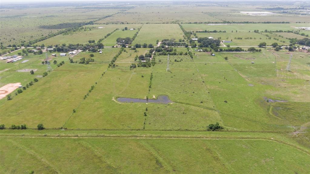 16610 1 Warren Ranch Road, Hockley, Texas 77447, 3 Bedrooms Bedrooms, 5 Rooms Rooms,2 BathroomsBathrooms,Country Homes/acreage,For Sale,Warren Ranch,87100234