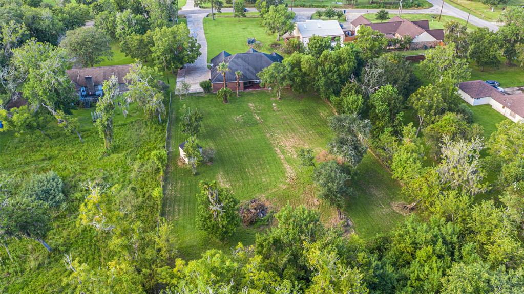 213 1 County Road 201, Angleton, Texas 77515, 4 Bedrooms Bedrooms, 6 Rooms Rooms,3 BathroomsBathrooms,Single-family,For Sale,County Road 201,96110035