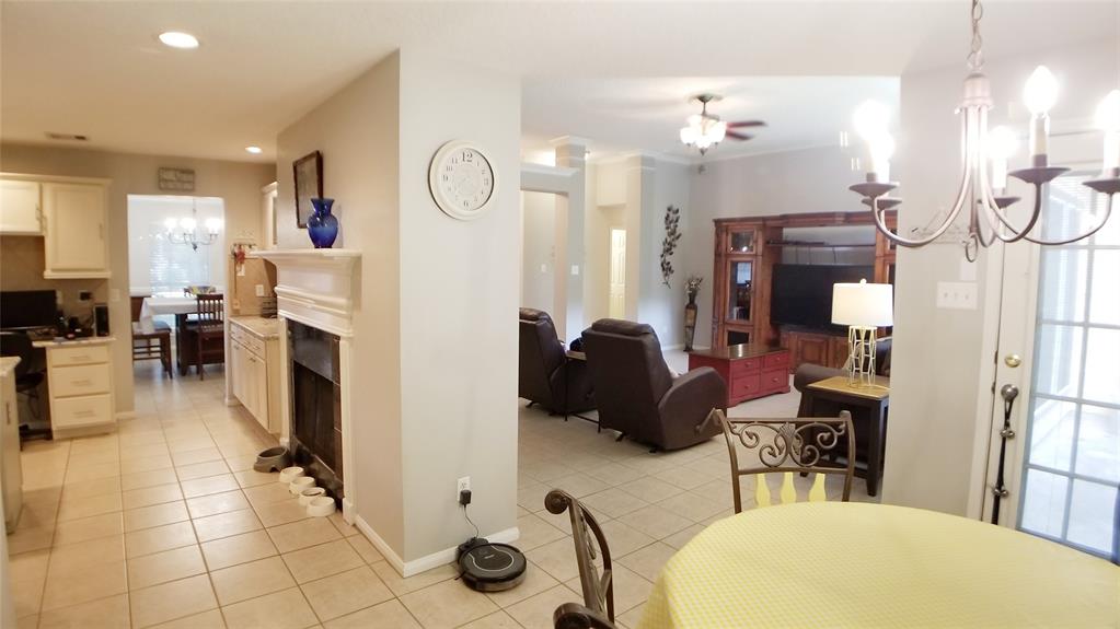 18319 1 Wisp Willow Way, Porter, Texas 77365, 4 Bedrooms Bedrooms, 9 Rooms Rooms,2 BathroomsBathrooms,Single-family,For Sale,Wisp Willow,75796975