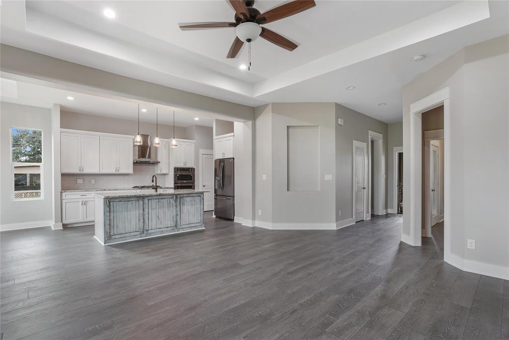 543 1 Wagon Wheel Trail, Angleton, Texas 77515, 4 Bedrooms Bedrooms, 7 Rooms Rooms,3 BathroomsBathrooms,Single-family,For Sale,Wagon Wheel,86530493