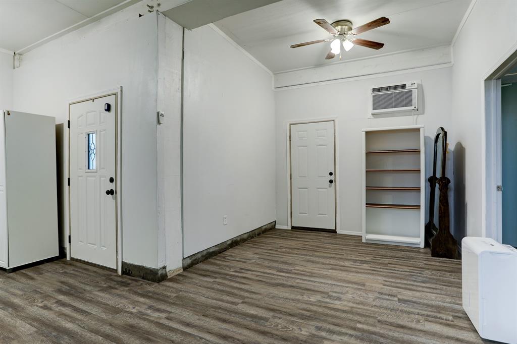 1026 2 21st Street, San Leon, Texas 77539, 3 Bedrooms Bedrooms, 5 Rooms Rooms,2 BathroomsBathrooms,Single-family,For Sale,21st,72500613