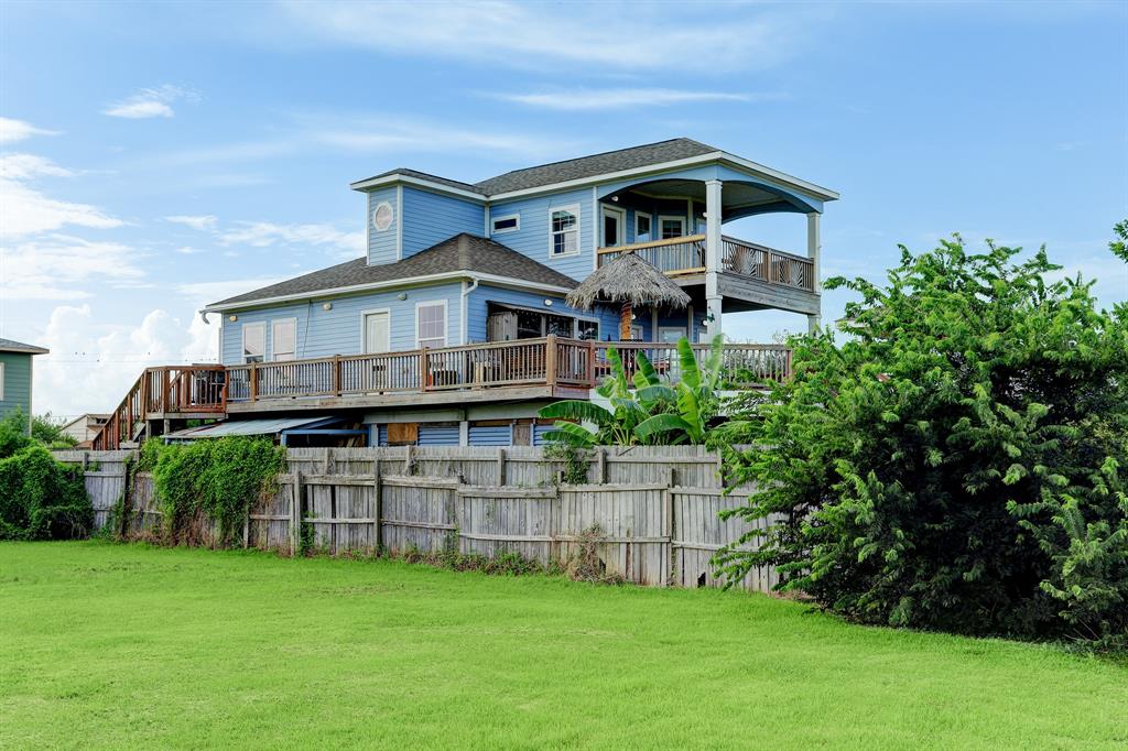 1026 2 21st Street, San Leon, Texas 77539, 3 Bedrooms Bedrooms, 5 Rooms Rooms,2 BathroomsBathrooms,Single-family,For Sale,21st,72500613