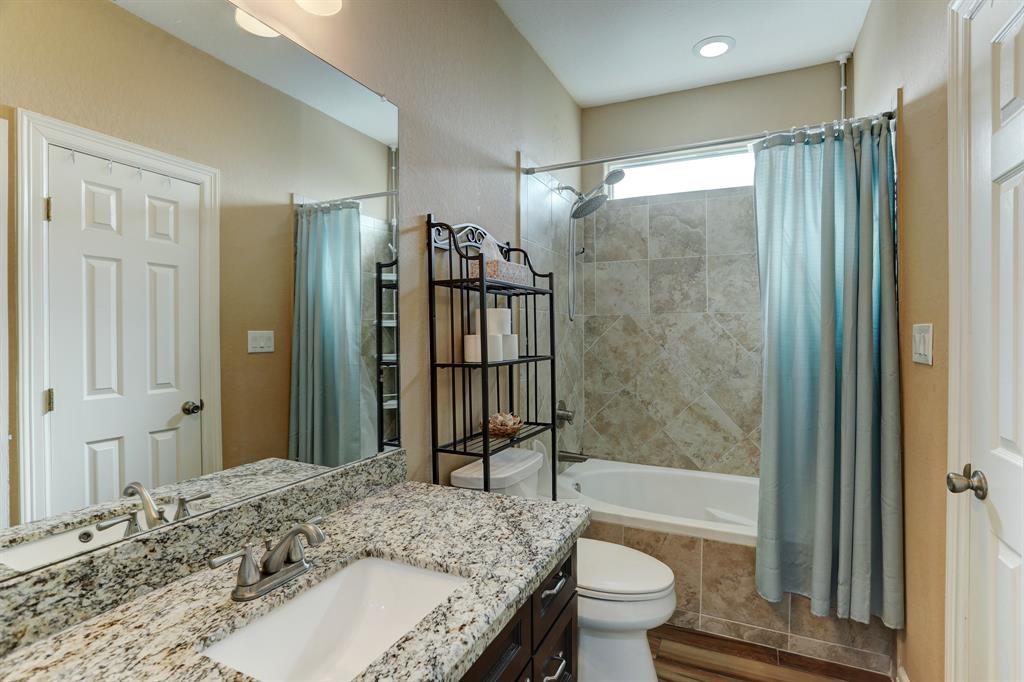 1026 2 21st Street, San Leon, Texas 77539, 3 Bedrooms Bedrooms, 5 Rooms Rooms,2 BathroomsBathrooms,Single-family,For Sale,21st,72500613