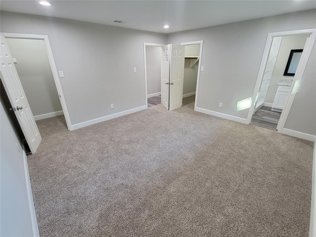 8003 1 Triola Lane, Houston, Texas 77036, 3 Bedrooms Bedrooms, 3 Rooms Rooms,2 BathroomsBathrooms,Single-family,For Sale,Triola,62979417