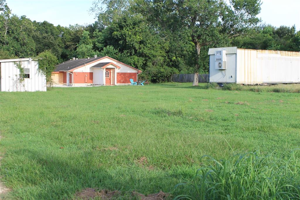 10801 1 Telephone Road, Houston, Texas 77075, 1 Bedroom Bedrooms, 5 Rooms Rooms,1 BathroomBathrooms,Single-family,For Sale,Telephone,69315567
