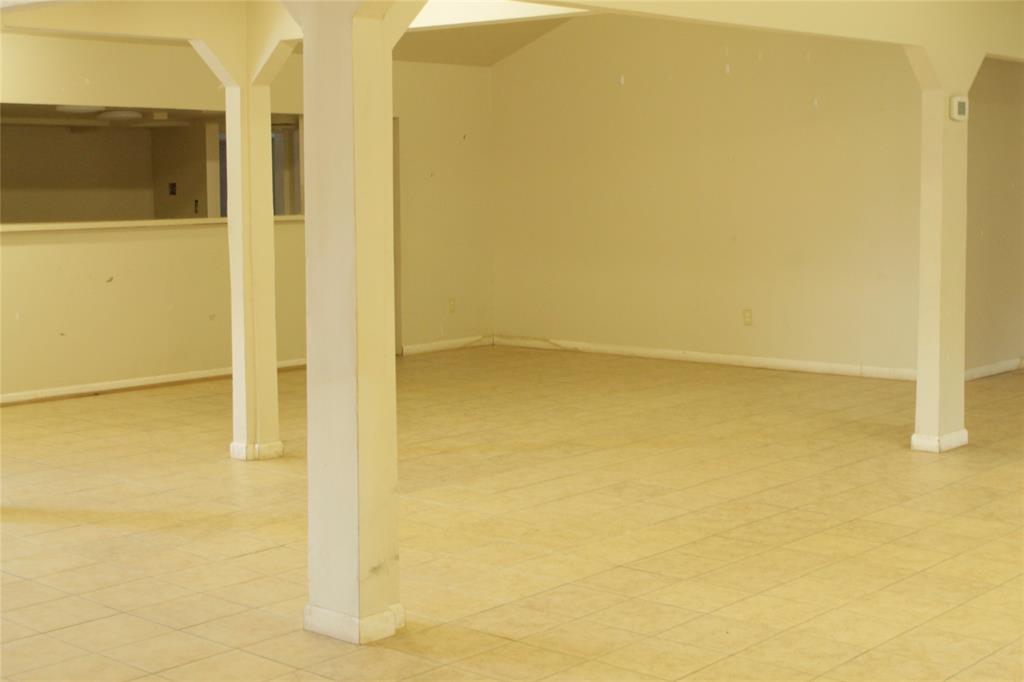 10801 1 Telephone Road, Houston, Texas 77075, 1 Bedroom Bedrooms, 5 Rooms Rooms,1 BathroomBathrooms,Single-family,For Sale,Telephone,69315567