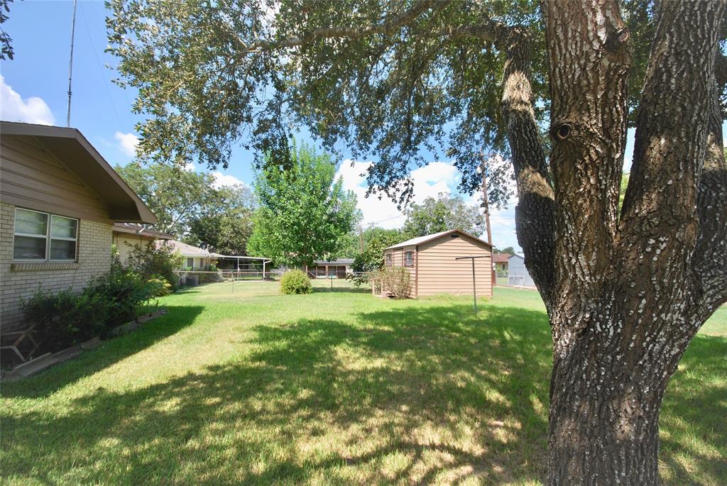 Schulenburg, TX 78956,205 Klesel ST