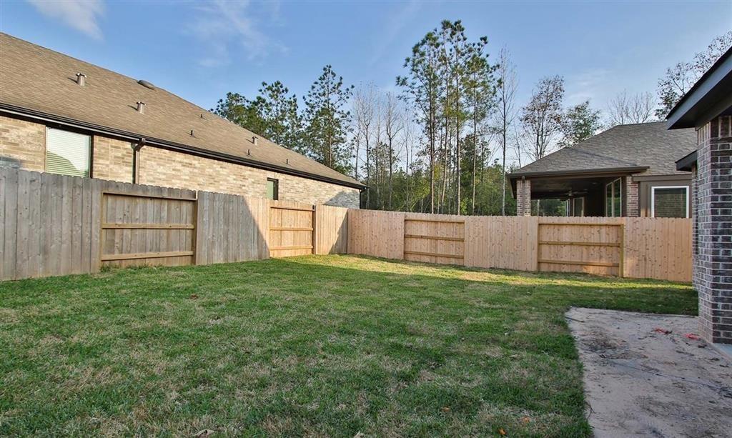 112 2 East Cascade Heights Drive, Montgomery, Texas 77316, 5 Bedrooms Bedrooms, 5 Rooms Rooms,3 BathroomsBathrooms,Single-family,For Sale,East Cascade Heights,55810540