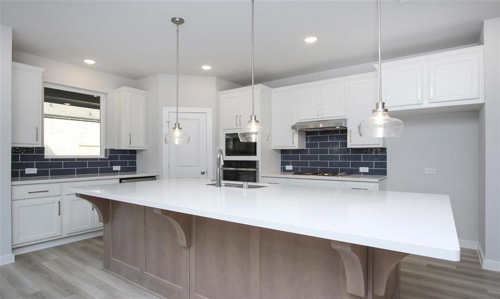 112 2 East Cascade Heights Drive, Montgomery, Texas 77316, 5 Bedrooms Bedrooms, 5 Rooms Rooms,3 BathroomsBathrooms,Single-family,For Sale,East Cascade Heights,55810540