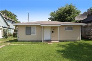 10313 Norvic, Jacinto City, TX 77029