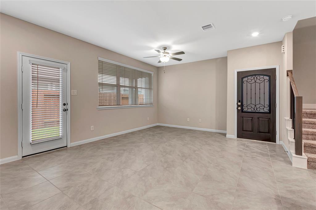 1520 2 Lakeline Oak Drive, Houston, Texas 77084, 2 Bedrooms Bedrooms, 2 Rooms Rooms,2 BathroomsBathrooms,Single-family,For Sale,Lakeline Oak,63370398