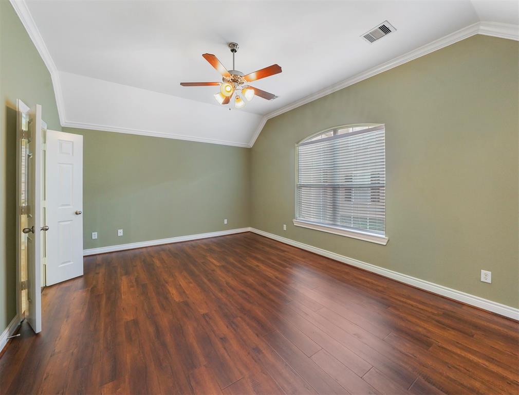 9110 3 Harbor Hills Drive, Houston, Texas 77054, 4 Bedrooms Bedrooms, 4 Rooms Rooms,3 BathroomsBathrooms,Single-family,For Sale,Harbor Hills,86643955