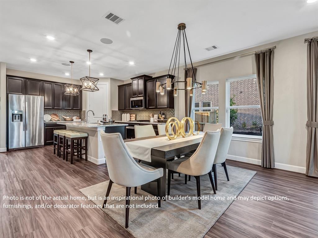 10013 2 Hermann Trace, Texas City, Texas 77591, 4 Bedrooms Bedrooms, 7 Rooms Rooms,2 BathroomsBathrooms,Single-family,For Sale,Hermann,54168759