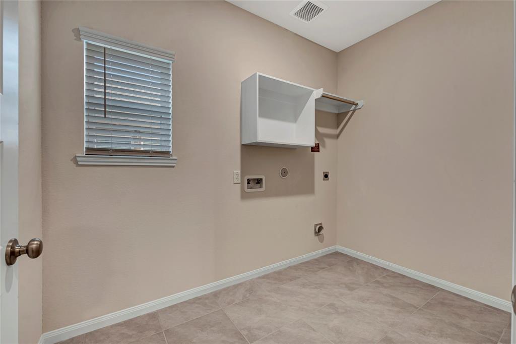 10108 2 Hermann Trace, Texas City, Texas 77591, 4 Bedrooms Bedrooms, 7 Rooms Rooms,2 BathroomsBathrooms,Single-family,For Sale,Hermann,86935503