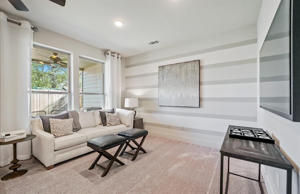 3120 3 Yukon Trace Drive, Houston, Texas 77063, 3 Bedrooms Bedrooms, 5 Rooms Rooms,2 BathroomsBathrooms,Single-family,For Sale,Yukon Trace,80191245