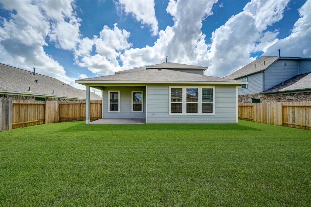 3226 2 Owl Hollow Drive, Rosenberg, Texas 77471, 4 Bedrooms Bedrooms, 15 Rooms Rooms,2 BathroomsBathrooms,Single-family,For Sale,Owl Hollow,70534442