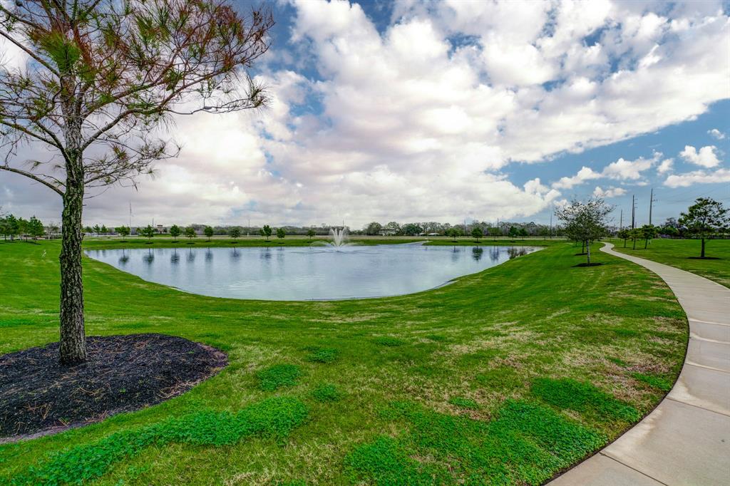 3226 2 Owl Hollow Drive, Rosenberg, Texas 77471, 4 Bedrooms Bedrooms, 15 Rooms Rooms,2 BathroomsBathrooms,Single-family,For Sale,Owl Hollow,70534442