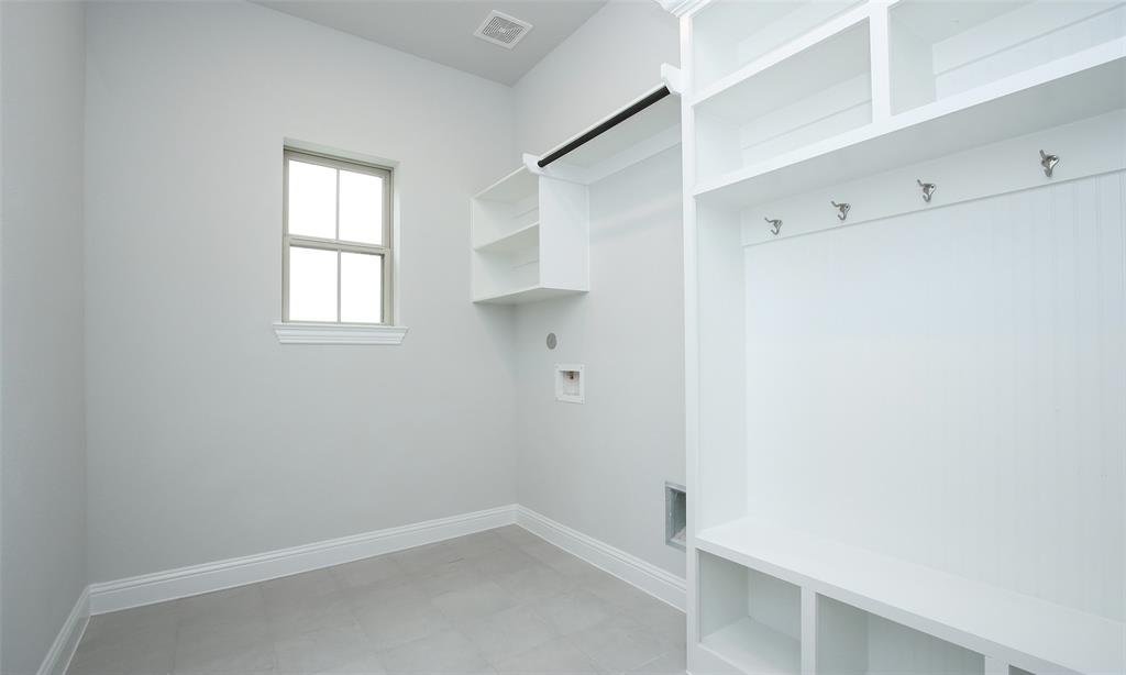 909 1 Goose Creek Street, Webster, Texas 77598, 3 Bedrooms Bedrooms, 6 Rooms Rooms,2 BathroomsBathrooms,Single-family,For Sale,Goose Creek Street,68642945