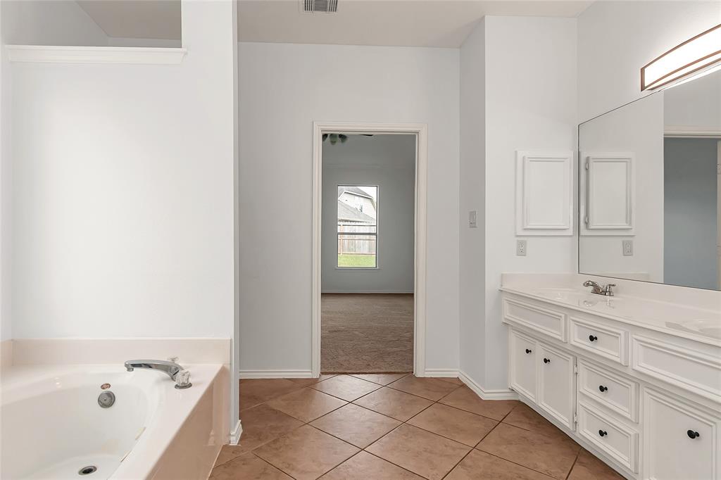 4703 2 Ambrosia Springs Lane, Katy, Texas 77494, 4 Bedrooms Bedrooms, 9 Rooms Rooms,2 BathroomsBathrooms,Single-family,For Sale,Ambrosia Springs,87460672