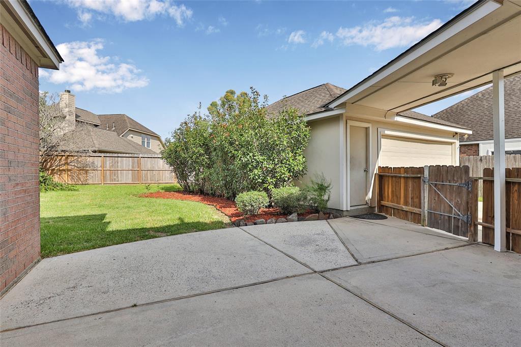 4703 2 Ambrosia Springs Lane, Katy, Texas 77494, 4 Bedrooms Bedrooms, 9 Rooms Rooms,2 BathroomsBathrooms,Single-family,For Sale,Ambrosia Springs,87460672