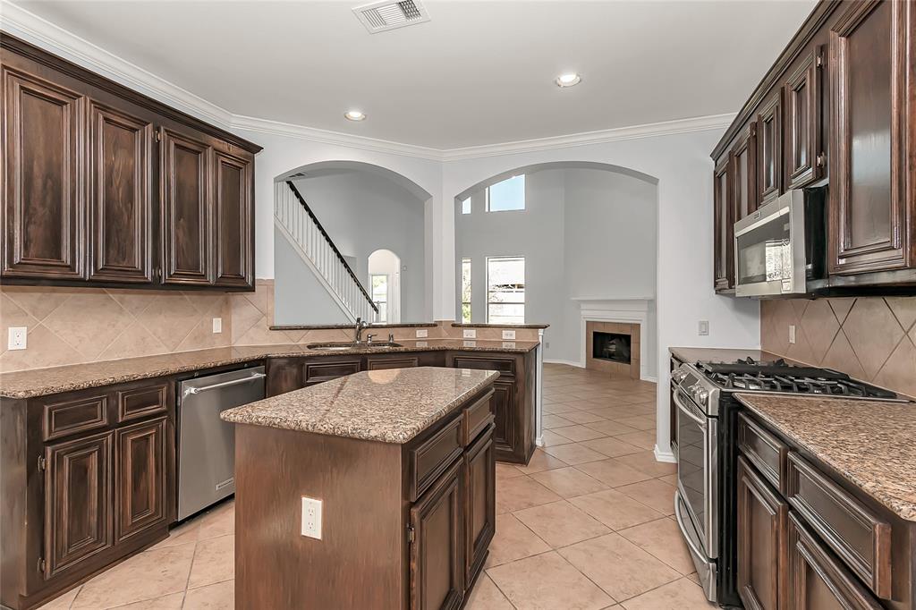 4703 2 Ambrosia Springs Lane, Katy, Texas 77494, 4 Bedrooms Bedrooms, 9 Rooms Rooms,2 BathroomsBathrooms,Single-family,For Sale,Ambrosia Springs,87460672