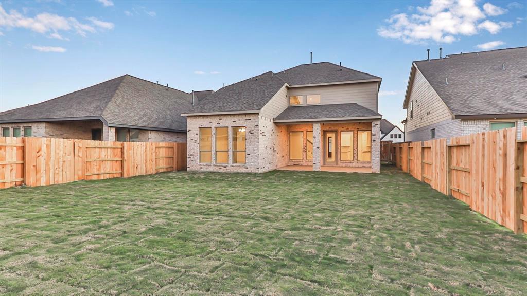 23914 2 Sage Row Lane, Katy, Texas 77493, 4 Bedrooms Bedrooms, 8 Rooms Rooms,3 BathroomsBathrooms,Single-family,For Sale,Sage Row,10069205