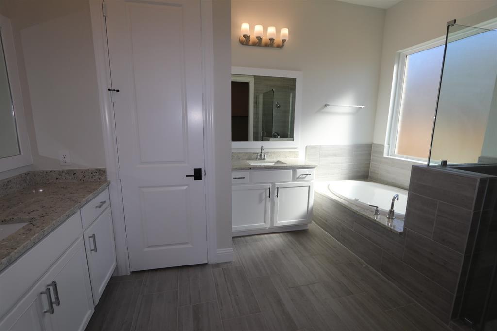21110 2 Hill Summit Court, Cypress, Texas 77433, 4 Bedrooms Bedrooms, 7 Rooms Rooms,3 BathroomsBathrooms,Single-family,For Sale,Hill Summit,58048767