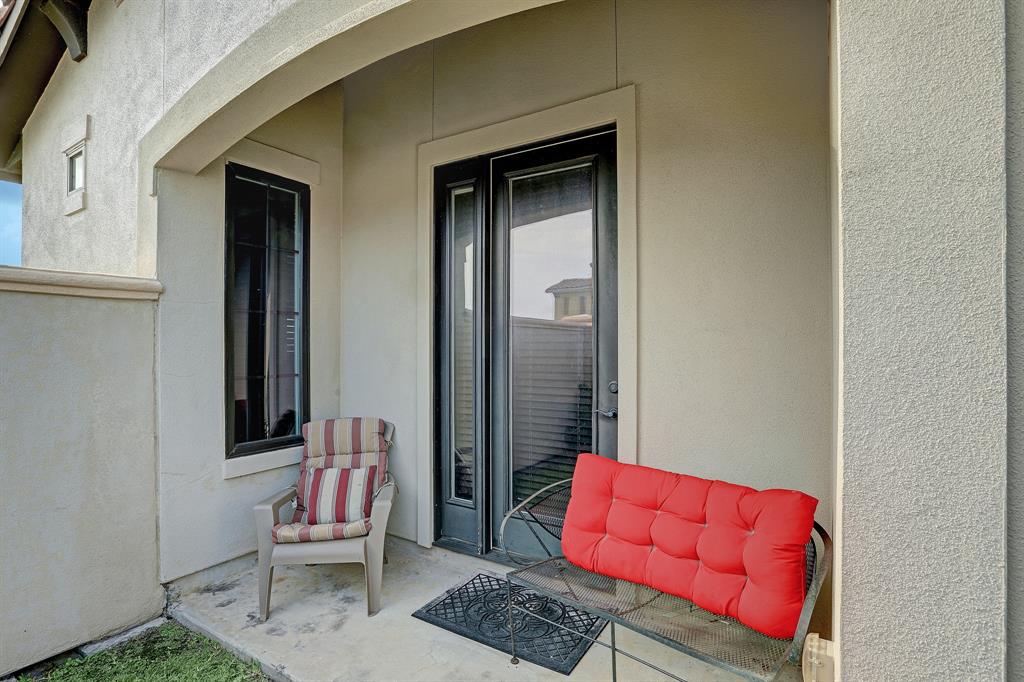 622 2 Appia Drive, Kemah, Texas 77565, 4 Bedrooms Bedrooms, 10 Rooms Rooms,3 BathroomsBathrooms,Single-family,For Sale,Appia,63389011