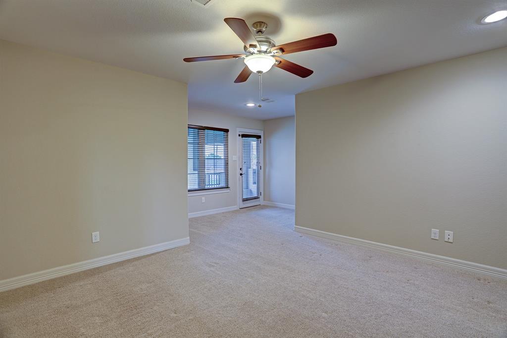 622 2 Appia Drive, Kemah, Texas 77565, 4 Bedrooms Bedrooms, 10 Rooms Rooms,3 BathroomsBathrooms,Single-family,For Sale,Appia,63389011
