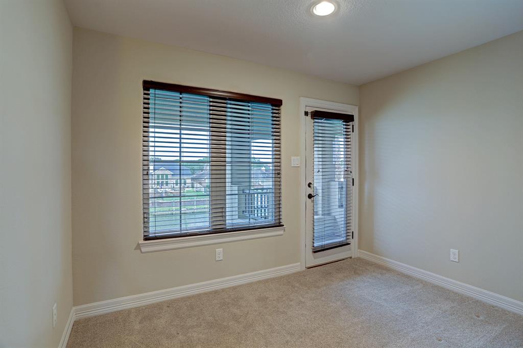622 2 Appia Drive, Kemah, Texas 77565, 4 Bedrooms Bedrooms, 10 Rooms Rooms,3 BathroomsBathrooms,Single-family,For Sale,Appia,63389011