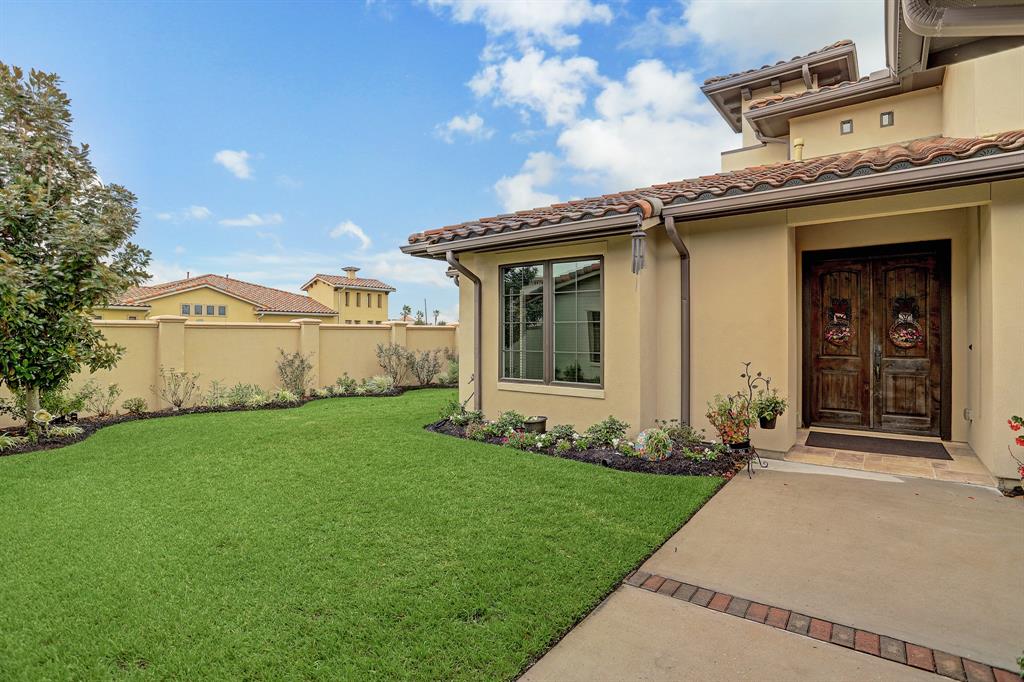 622 2 Appia Drive, Kemah, Texas 77565, 4 Bedrooms Bedrooms, 10 Rooms Rooms,3 BathroomsBathrooms,Single-family,For Sale,Appia,63389011