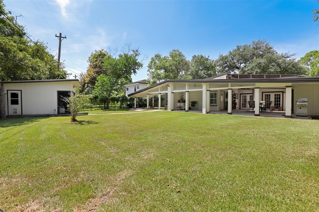 10813 1 Willowisp Drive, Houston, Texas 77035, 3 Bedrooms Bedrooms, 9 Rooms Rooms,2 BathroomsBathrooms,Single-family,For Sale,Willowisp,44702973