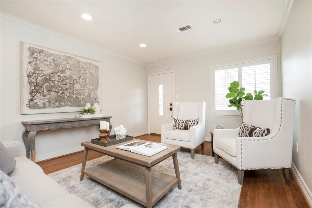 1014 1.5 Lamonte Lane, Houston, Texas 77018, 3 Bedrooms Bedrooms, 8 Rooms Rooms,2 BathroomsBathrooms,Single-family,For Sale,Lamonte,51207935