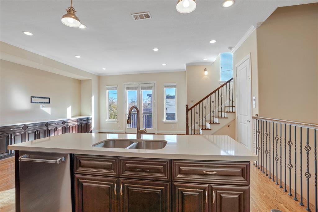 2710 3 Link Road, Houston, Texas 77009, 3 Bedrooms Bedrooms, 6 Rooms Rooms,3 BathroomsBathrooms,Single-family,For Sale,Link,55619588