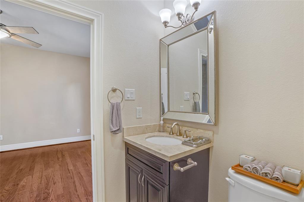 2710 3 Link Road, Houston, Texas 77009, 3 Bedrooms Bedrooms, 6 Rooms Rooms,3 BathroomsBathrooms,Single-family,For Sale,Link,55619588