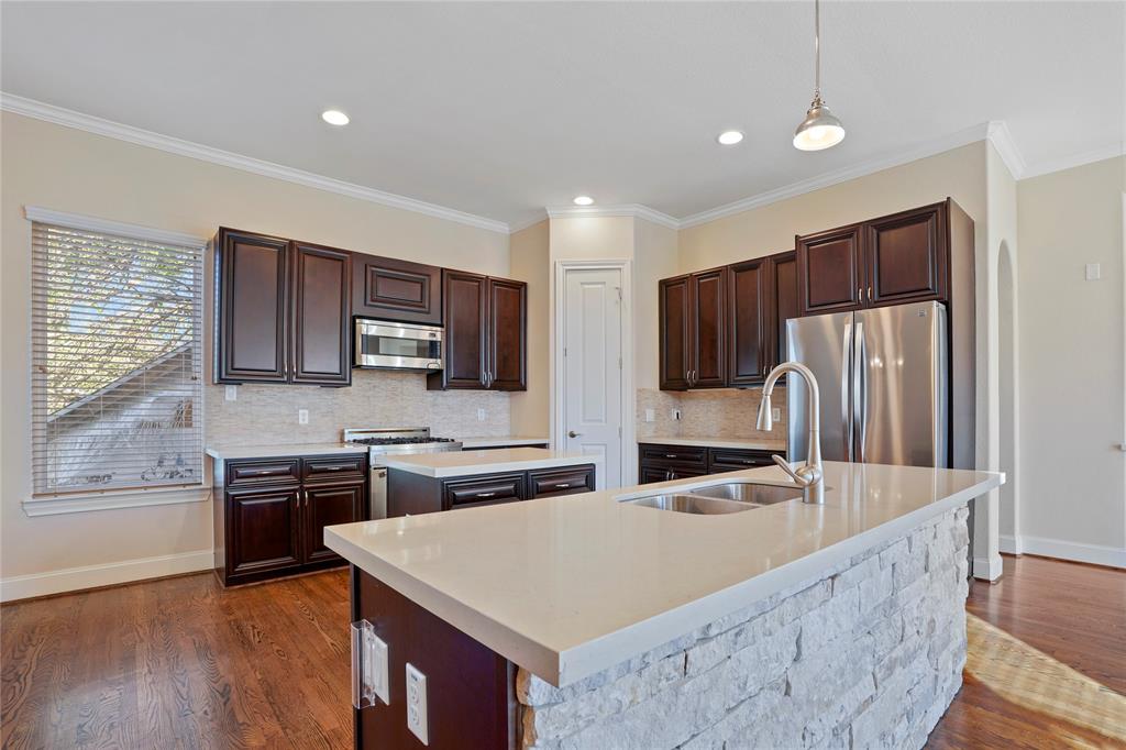 2710 3 Link Road, Houston, Texas 77009, 3 Bedrooms Bedrooms, 6 Rooms Rooms,3 BathroomsBathrooms,Single-family,For Sale,Link,55619588