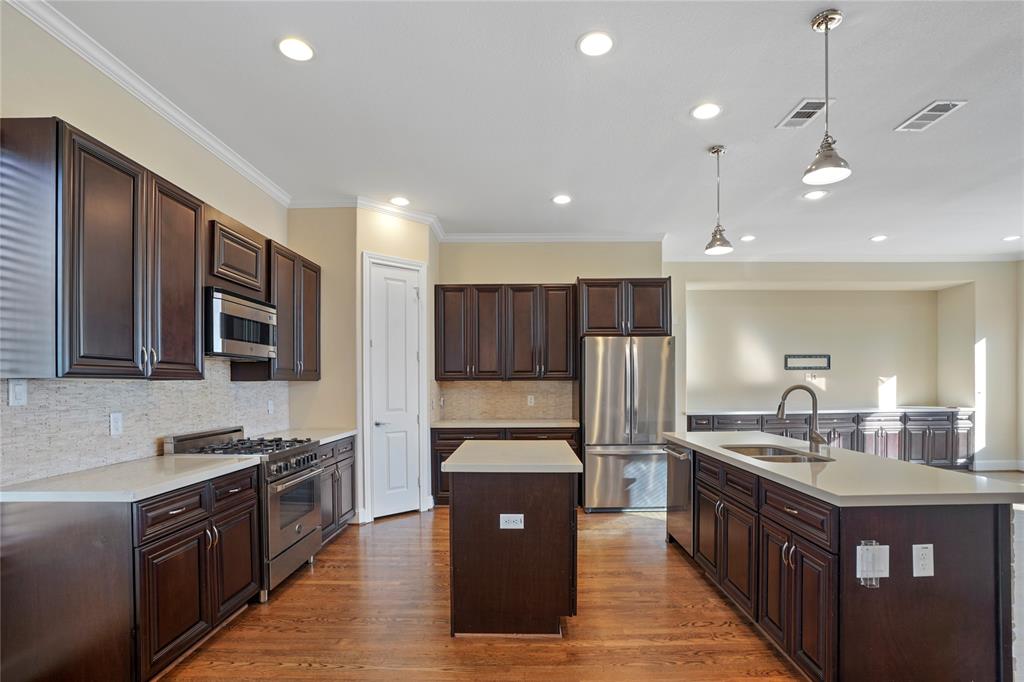 2710 3 Link Road, Houston, Texas 77009, 3 Bedrooms Bedrooms, 6 Rooms Rooms,3 BathroomsBathrooms,Single-family,For Sale,Link,55619588