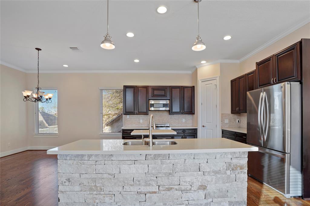 2710 3 Link Road, Houston, Texas 77009, 3 Bedrooms Bedrooms, 6 Rooms Rooms,3 BathroomsBathrooms,Single-family,For Sale,Link,55619588