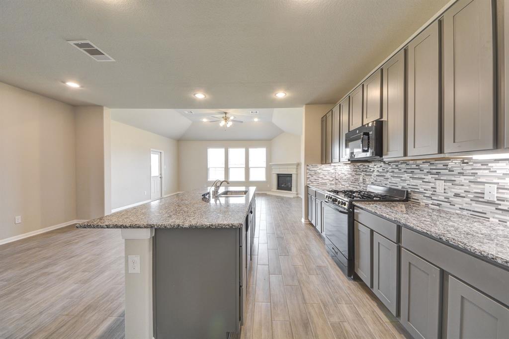 8330 2 Patagonian Lane, Houston, Texas 77049, 4 Bedrooms Bedrooms, 15 Rooms Rooms,2 BathroomsBathrooms,Single-family,For Sale,Patagonian,62039989