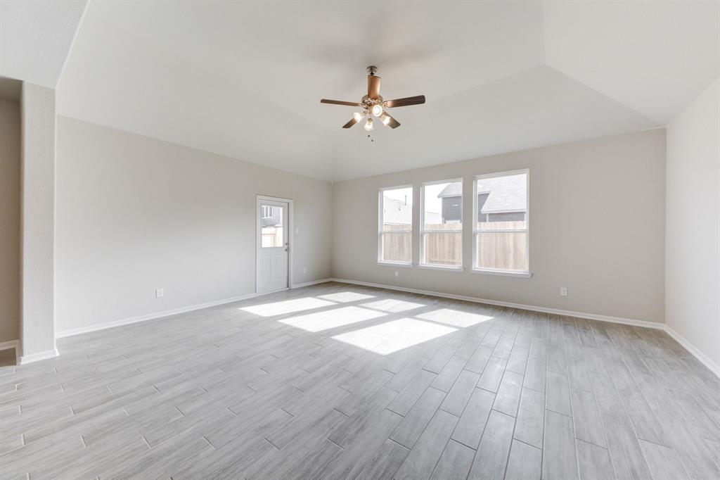 8330 2 Patagonian Lane, Houston, Texas 77049, 4 Bedrooms Bedrooms, 15 Rooms Rooms,2 BathroomsBathrooms,Single-family,For Sale,Patagonian,62039989
