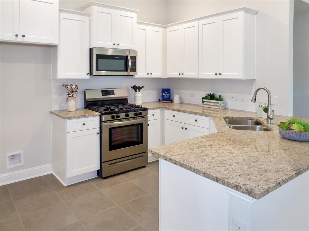 13413 1 Diamond Reef Lane, Texas City, Texas 77568, 4 Bedrooms Bedrooms, 4 Rooms Rooms,2 BathroomsBathrooms,Single-family,For Sale,Diamond Reef,62849500