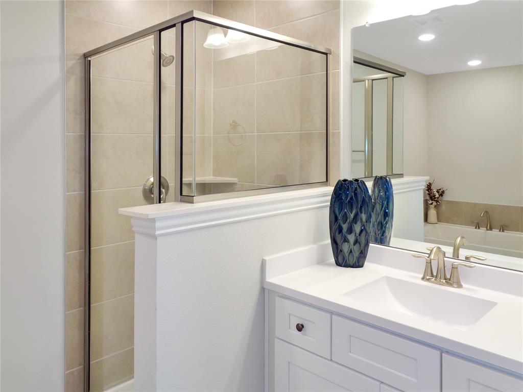 13413 1 Diamond Reef Lane, Texas City, Texas 77568, 4 Bedrooms Bedrooms, 4 Rooms Rooms,2 BathroomsBathrooms,Single-family,For Sale,Diamond Reef,62849500