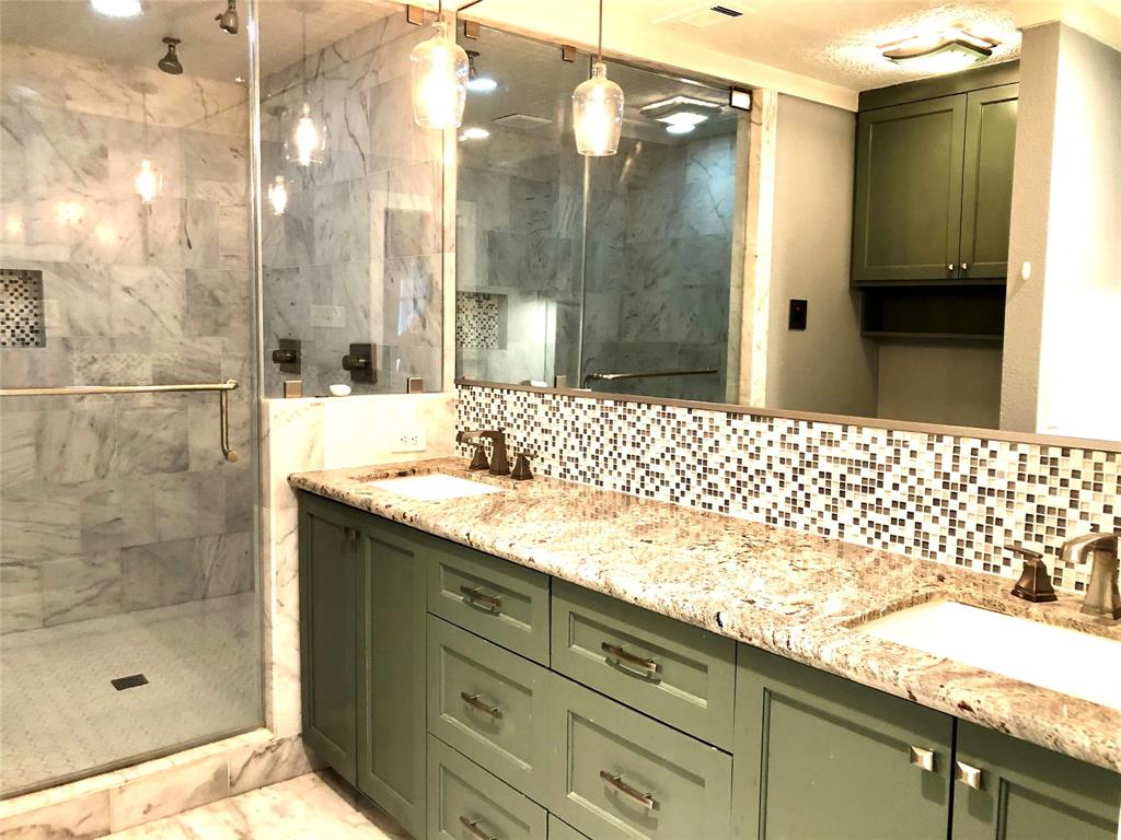 5607 1 Edith Street, Houston, Texas 77081, 3 Bedrooms Bedrooms, 8 Rooms Rooms,2 BathroomsBathrooms,Single-family,For Sale,Edith,88594489