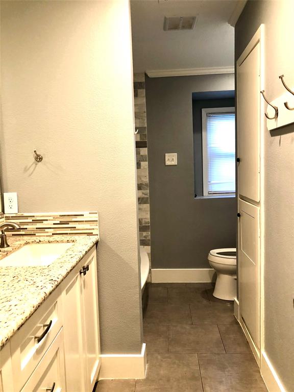 5607 1 Edith Street, Houston, Texas 77081, 3 Bedrooms Bedrooms, 8 Rooms Rooms,2 BathroomsBathrooms,Single-family,For Sale,Edith,88594489